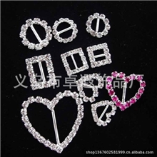 供应镶钻水钻扣桃心大小型号水钻扣可混批水钻扣饰品低价批发