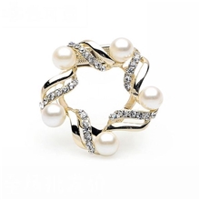 Y039韩国高档合金镶钻飘带丝巾扣胸针两用珍珠胸花厂家批发