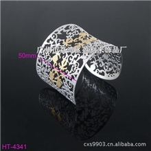 厂家直销不锈钢饰品韩版热销时尚手饰手镯批发