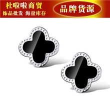 DULALA饰品批发范冰冰同款四叶草耳钉纯银钢琴烤漆耳钉女耳饰