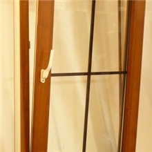 好的门窗/断桥隔热内开内倒窗、LOW-E玻璃、外国配件