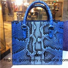 供应2013时尚宝蓝色蛇皮