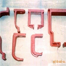 供应宰杀配件、滑轮、吊架。