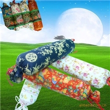 竹木制品厂家竹炭颈椎枕头糖果枕|保健枕头|大号