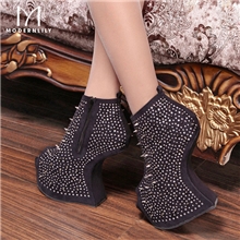 2013新品高跟鞋欧美锥形铆钉单鞋水钻马蹄跟个性超高跟女鞋