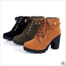 款秋季靴子女粗跟单靴女鞋高跟秋靴圆头马丁靴春秋短