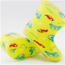 厂家特供儿童时尚雨鞋PVC雨靴幼童环保低筒水鞋（支持一件代发）