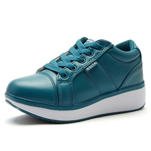 女式秋冬增高鞋批发2013新款纯色系带女鞋运动休闲鞋670单鞋