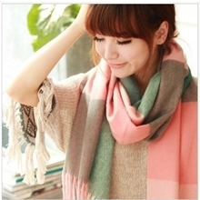 批发2013秋冬韩国新款仿羊绒大格子围巾披肩义乌围巾围脖批发