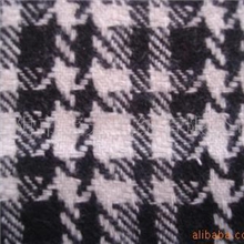 江阴宝宏专业生产50W/50P格子粗纺呢绒