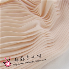 服装纺织布料肉粉色风琴百褶压皱雪纺半身长裙连衣裙面料批发