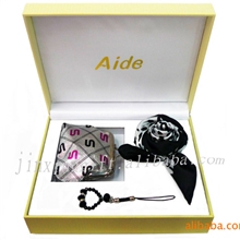 女式礼品套装/丝巾钱包手机链