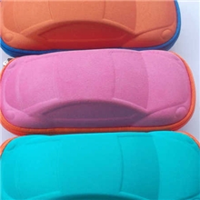 特价供应小汽车眼镜盒、儿童拉链眼镜盒、眼镜盒、太阳眼镜盒