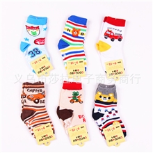 厂家直销2013经典卡通系列防滑儿童棉袜中帮袜子春夏秋冬款
