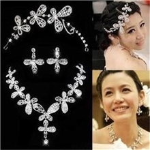 新娘婚纱水钻蝴蝶头饰项链耳环首饰三件套婚礼结婚配饰饰品
