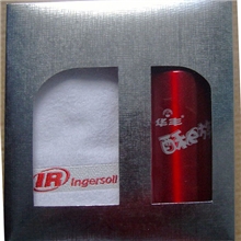 深圳厂家大量供应运动套装、护腕表套装、毛巾套装、水壶套装