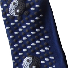 远红外自发热袜子，按摩涂点太极袜子暖冬大量供应