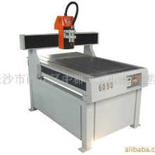 供应雕刻机，雕花机，电脑雕刻机，浮雕机