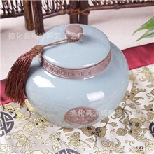 厂家批发淘宝热卖龙泉青瓷哥窑开片大号茶叶罐春秋游龙浮雕