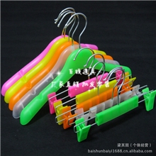 百顺儿童衣架塑料衣挂小孩衣架服装店衣架批发【005童装架】