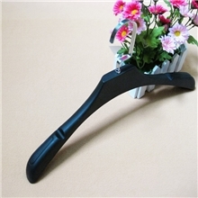 百顺衣架磨砂女士服装店防滑无痕挂衣架撑批发扁钩1101女款黑