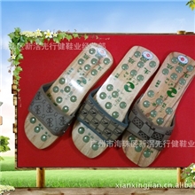 全国第一家大型专业超低价木拖鞋厂家火爆上市雪地靴低价鞋