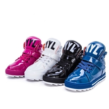 淘宝爆款韩版时尚漆皮高帮棉靴板鞋男童女童中童童鞋批发