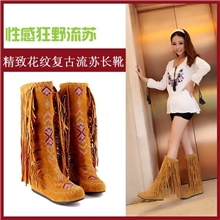 批发春秋女式靴新款时尚民族风休闲流苏靴中跟单靴平底内增高筒靴
