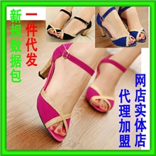 韩国版正品大名牌高粗方跟惠东女士式凉单鞋鱼嘴厂家一件代理批发