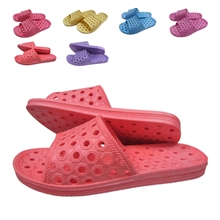 路路康519W爆款日韩风格浴室防滑漏水女款拖鞋情侣拖鞋直销