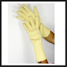 300度耐高温手套厂家，玻璃加工隔热手套，汽车制造耐高温手套