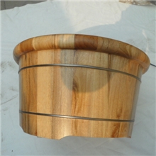 现代最新礼品。时尚健康的高端木质泡脚盆。