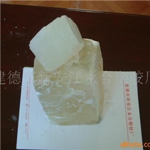 建德大量生产直销高白度，高纯度，杂质少，特优碳酸钙