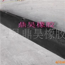 供应防撞条、200护舷、防撞块、隔离墩