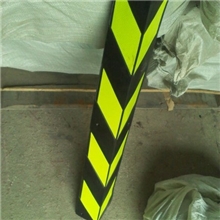 福建反光效果最好的护角护墙角反光护角橡胶护角橡塑护角