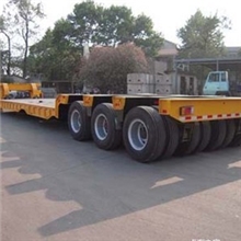 山东青岛大件运输100吨轴线车桥梁转运200吨汽车吊车