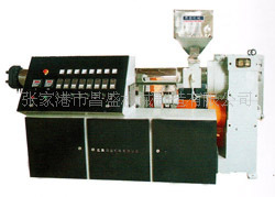 厂家生产PP单螺杆挤出机缠绕膜型材生产线