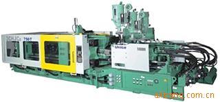 联塑多色三色注塑机