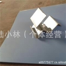 供应定做各种建筑专用房屋支架、彩钢瓦支架、瓦片支架