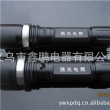 CREEQ5用强光手电筒变焦手电筒手电筒强光充电手电筒批发