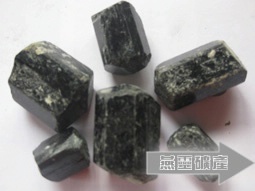 我公司供应优质电气石纯度高价格便宜质量第一