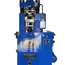 硬质合金自动粉末成型压机