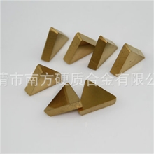 厂家专业生产车刀机夹刀TPCN1103PP硬质合金锯片刀头