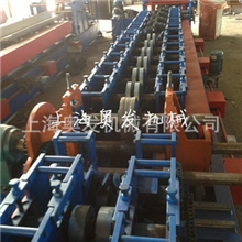 全自动C型钢生产设备。冷弯设备