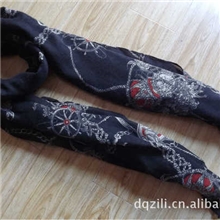 德清自立供应涤纶乱纹时尚印花围巾厂家直销外贸围巾ZL1207