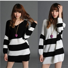 2013秋装新款女装V领加厚条纹宽松长款蝙蝠袖大码毛衣针织衫