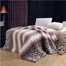 明庭家纺供货厂家直销珊瑚绒被套法兰绒被套可定制床单四件套