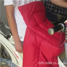 批发电动车摩托车护腿护胸挡风被保温防水被批发供应防水挡风被