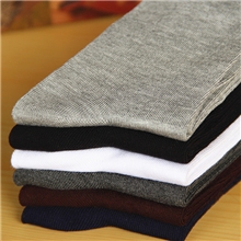 2013秋冬爆款袜子批发日本经典纯色抗起球竹纤维男士商务中筒袜子