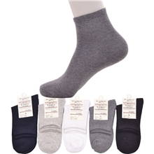 厂家批发全棉袜子四季短筒纯色商务袜男士时尚纯棉商务袜子